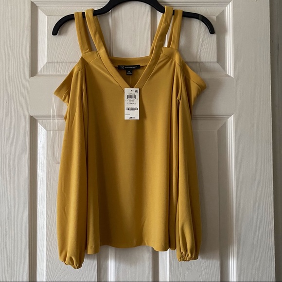 NWT INC Cold Shoulder Top - Picture 2 of 6
